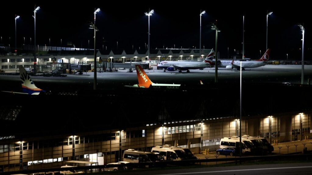 Aeropuerto de Múnich, en segunda noche consecutiva de cierre por drones