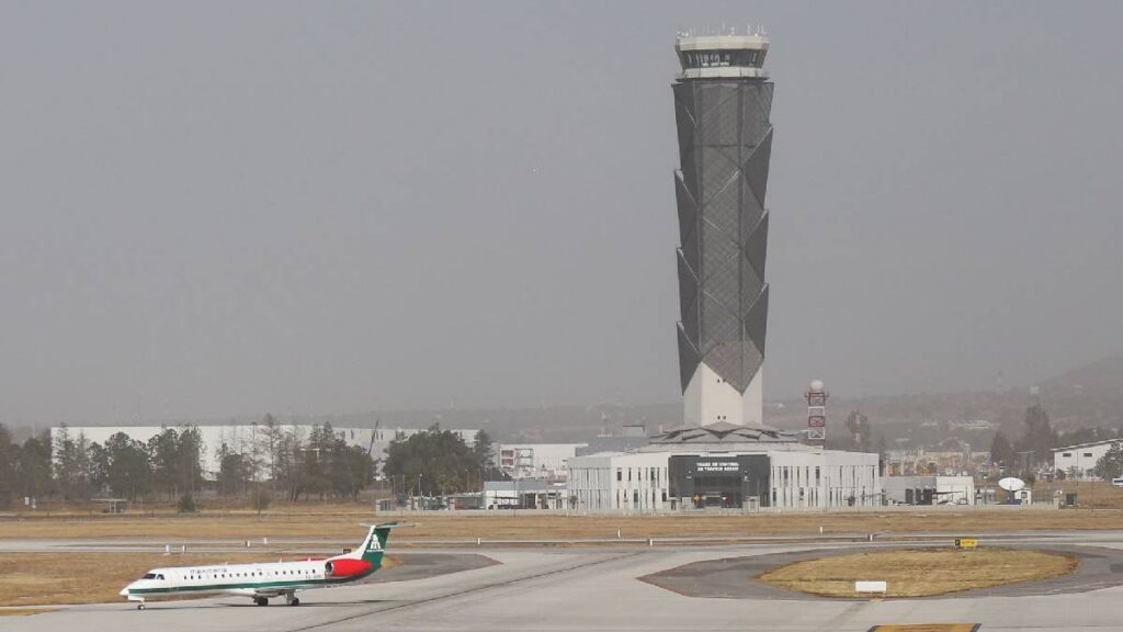 Estados Unidos revocó vuelos y rutas aéreas desde México, afectando directamente la conectividad internacional.