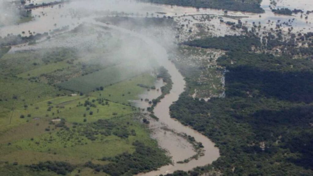 Alertan en Tampico por crecida del río Pánuco