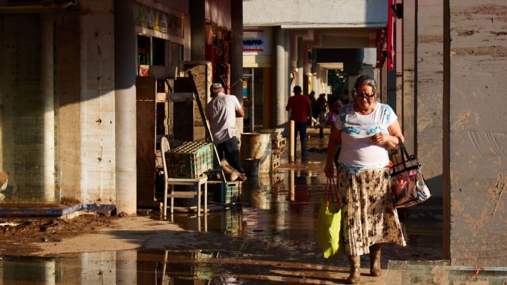 Avanzan las labores de limpieza en Poza Rica, tras lluvias