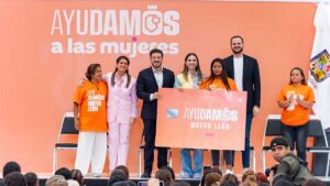 ¿Cuál es el límite de edad para unirse al programa “Ayudamos a las Mujeres en Nuevo León”?