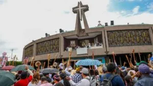 Cerca de 40 mil peregrinos arriban a la Basílica de Guadalupe; hay caos vial