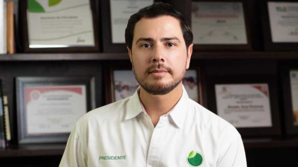 Bernardo Bravo, líder limonero