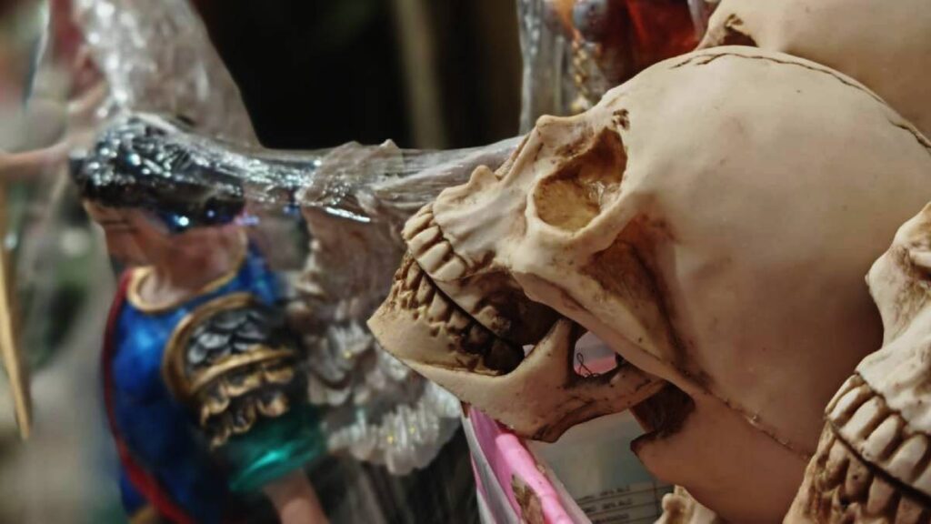 El Mercado de Sonora se ofrecen servicios de brujería en la CDMX