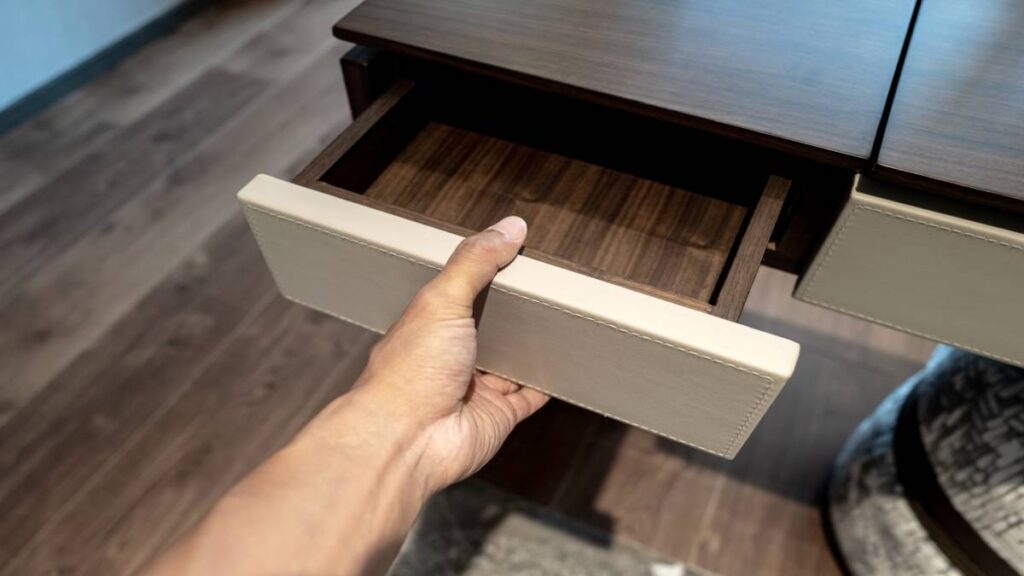 3 consejos para que los cajones pegajosos se deslicen nuevamente