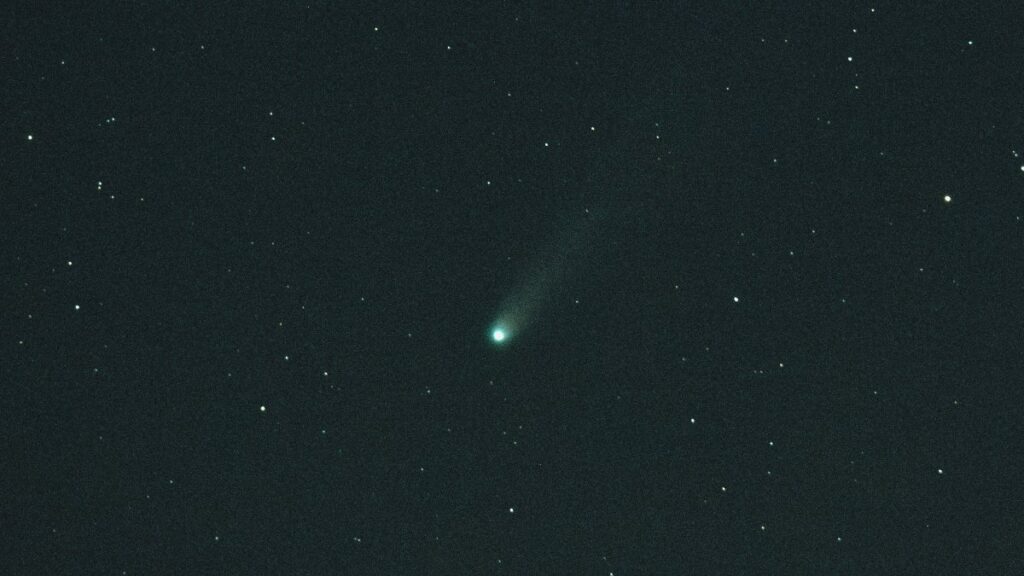 Dos cometas cruzarán el cielo en octubre; ¿cómo puedes verlos?