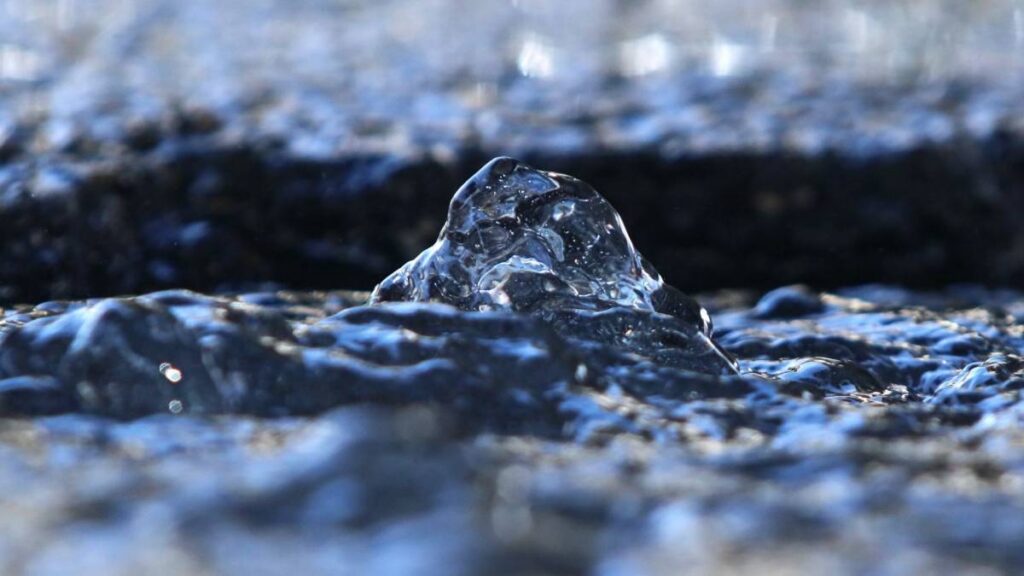 Investigan sindicatos falsos implicados en huachicol de agua.