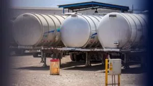 Intentan "esconder" huachicol fiscal para proteger honor de la 4T