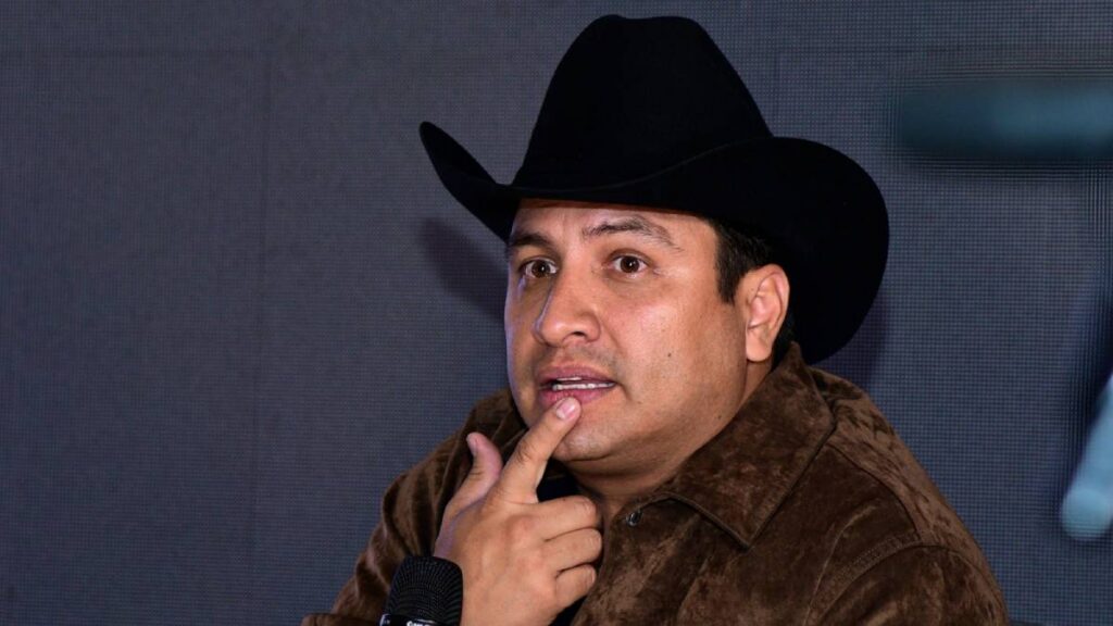 Julion Alvarez apología