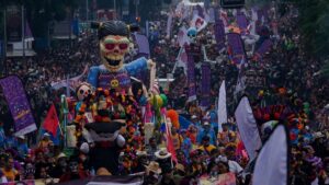 La CDMX revive “el más allá” con su Gran Desfile de Día de Muertos; síguelo en VIVO por Uno TV