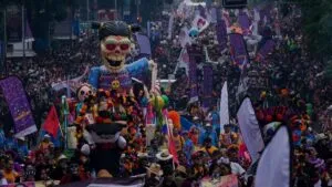 La CDMX revive “el más allá” con su Gran Desfile de Día de Muertos; síguelo en VIVO por Uno TV