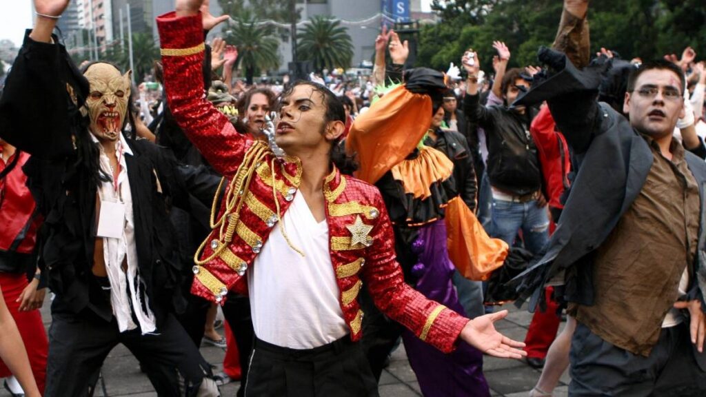 Zombis bailarán “Thriller” frente al Monumento a la Revolución.