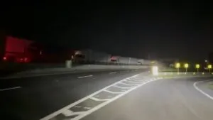 ¡Más de 24 horas de bloqueo! Campesinos mantienen protesta en carreteras de Guanajuato