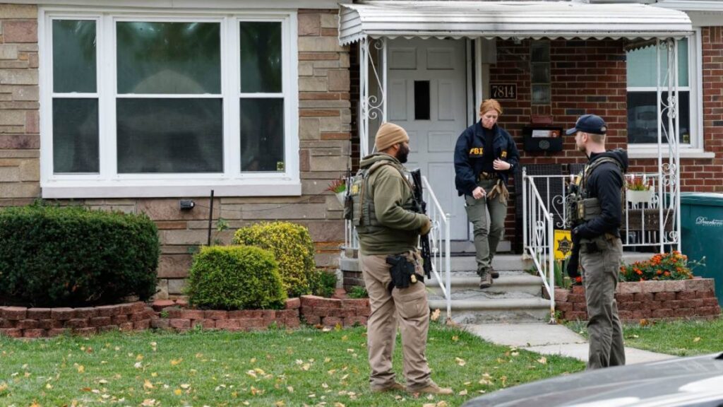 FBI desbarata posible ataque terrorista en Michigan antes de Halloween