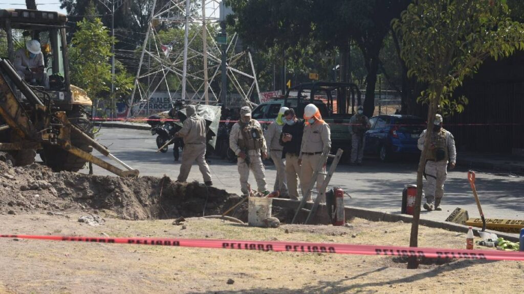 pemex-ha-cerrado-mas-de-2-mil-tomas-clandestinas-de-combustible