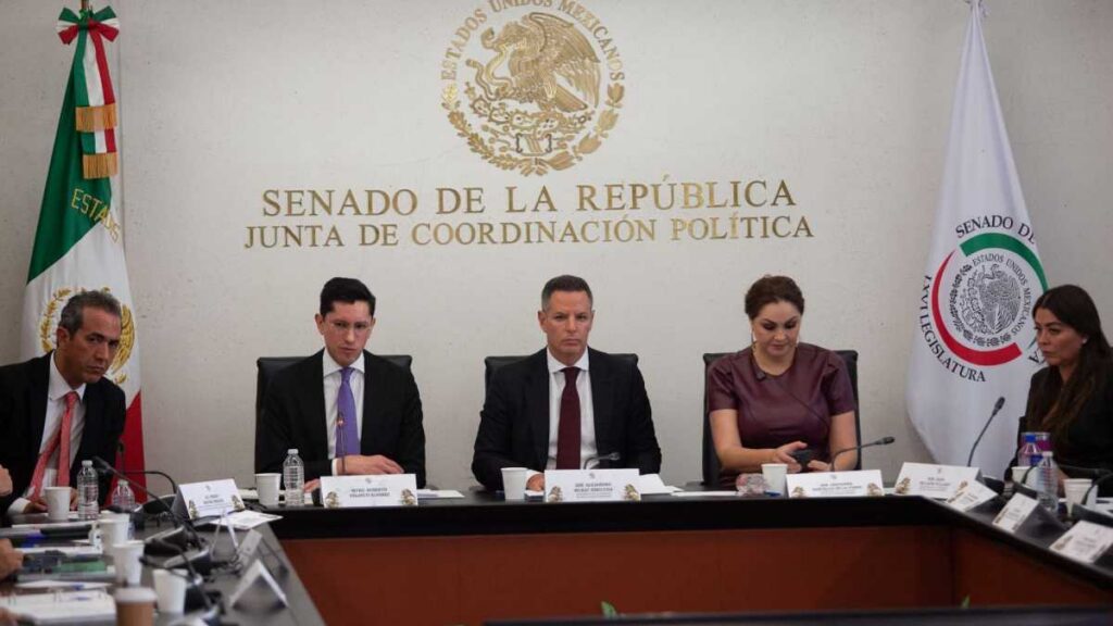 Ratifica senado a Roberto Velasco subsecretario para América del Norte