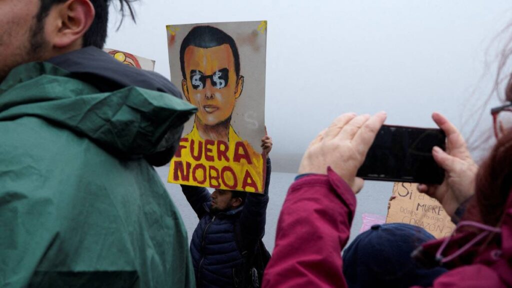 Protestas contra Noboa.