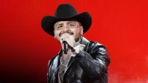 Christian Nodal no podría usar el nombre “El Forajido”; esto se sabe