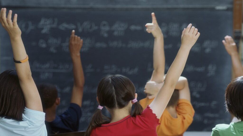 tras-afectaciones-por-lluvias-reabren-563-escuelas-de-la-sierra-norte-de-puebla