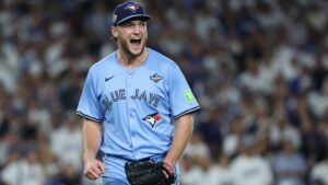 Trey Yesavage brilla con récord histórico y pone a Toronto a un triunfo del título de la Serie Mundial