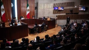 Por falta de pruebas, tribunal anula multas del INE por 6 mdp en caso de “acordeones”