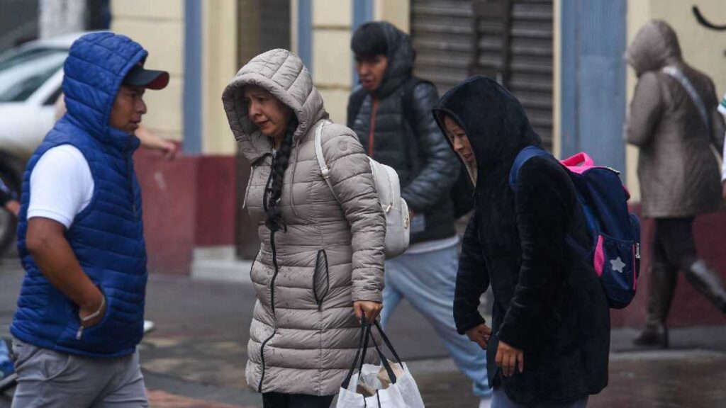 Alerta en CDMX por frío