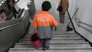 Adultos mayores del Inapam pueden reclamar aguinaldo si no se los pagan