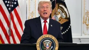 Trump indulta a expresidente de Honduras por narcotráfico en EE. UU.