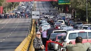 Crece el descontento social: protestas se extienden y presionan al gobierno