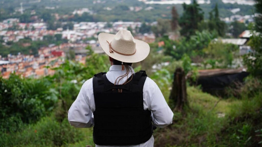 CArlos Manzo uruapan