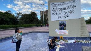 Marcha del CCH Sur y mitin policial destacan en las movilizaciones del 5 de noviembre en CDMX