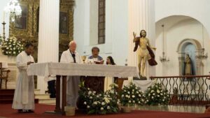 ¿En qué consiste la iniciativa que supuestamente censuraría a sacerdotes?