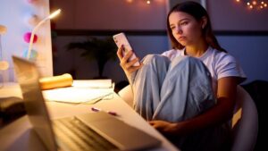 Chatbots de inteligencia artificial, la nueva terapia digital para jóvenes