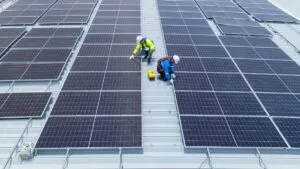 China pausa prohibición a exportación de 3 metales raros a EE. UU.