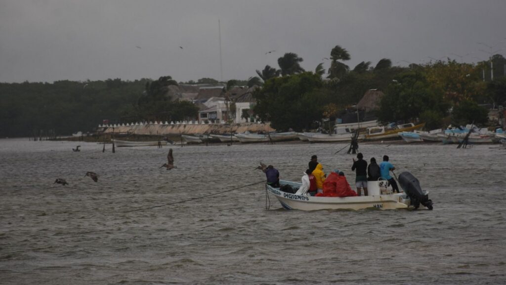 Cierran puertos por evento de Norte en 6 estados del Golfo de México y Caribe