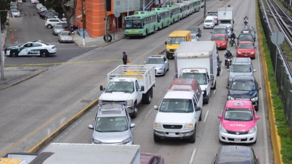 Este fin hay cierre de carriles centrales en Circuito Interior.