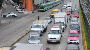 Cerrarán carriles centrales de Circuito Interior por obras de mantenimiento en el Metro