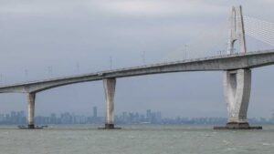 Video: colapsa puente de 758 metros en China; fue inaugurado hace sólo 2 meses