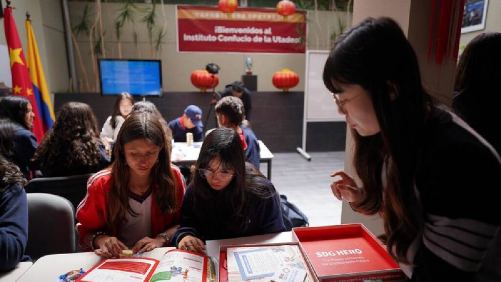 jóvenes premio colombia día mundial de las ciudades