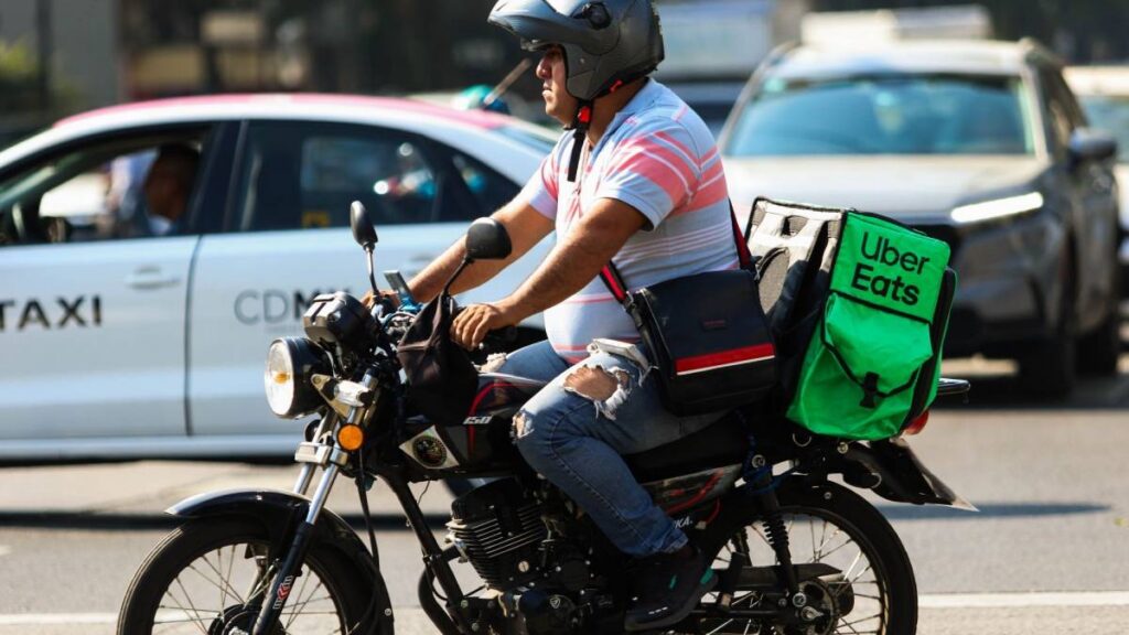 Repartidor de UBER.