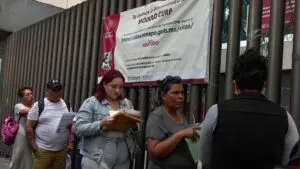 CURP Biométrica genera dudas en adultos mayores, llaman a evitar desinformación en Tamaulipas