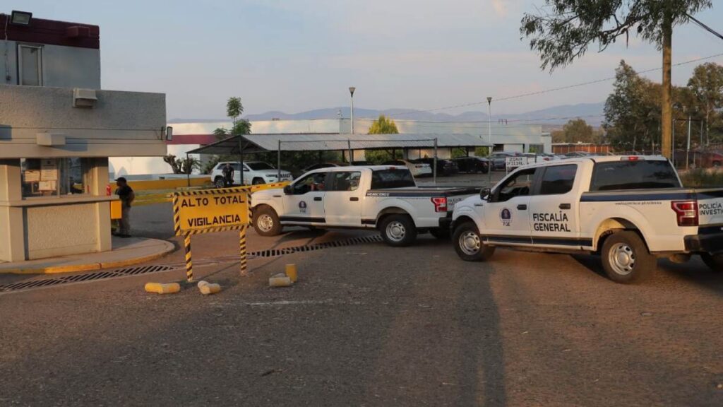 Dictan prisión preventiva a 8 personas por asesinato de Carlos Manzo