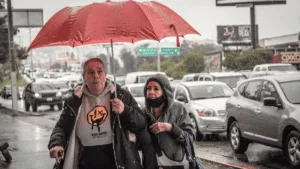 Viernes de frío, lluvias e intensas rachas de viento tras ingreso de frente 15