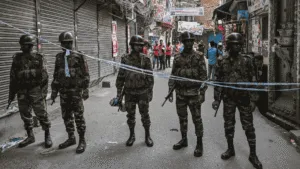 Al menos tres fallecidos tras sismo de 5.5 en Bangladesh