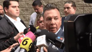 Gobernador de Jalisco respalda vinculación de 8 detenidos en la marcha del 15N