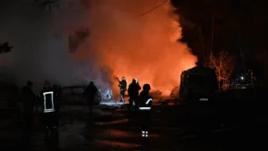 Ucrania ataca con drones central térmica en Moscú, provocando incendio