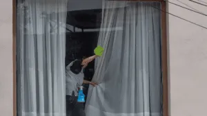 Marlene Ont, influencer, señala a trabajadora de limpieza tras robo en su domicilio