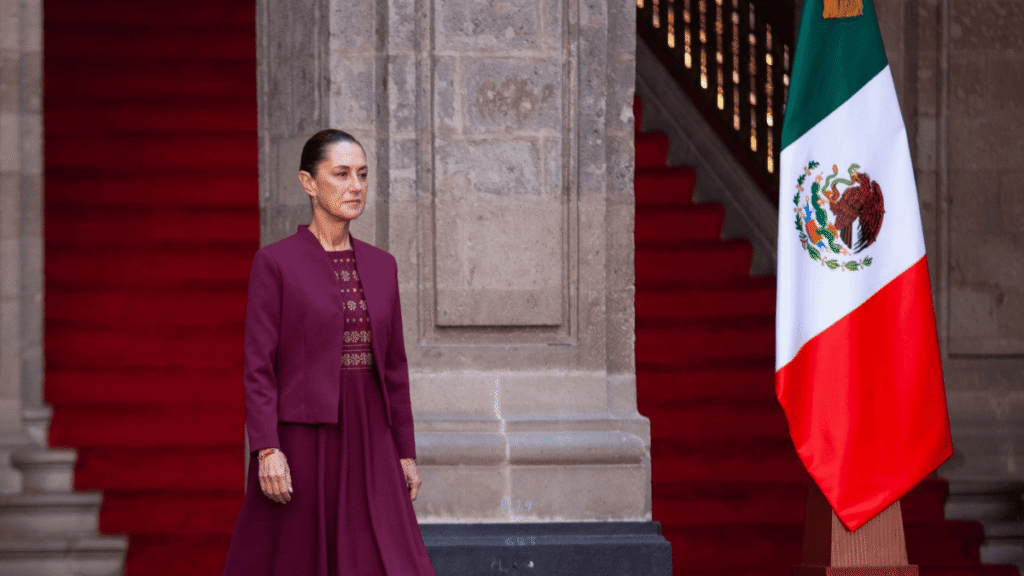 Diez personas cuidan a Claudia Sheinbaum.