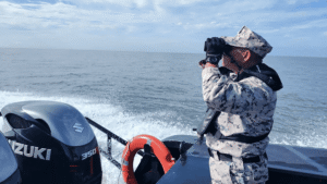 Naufragio de barco con migrantes deja una muerta y 6 rescatados en Malasia