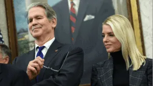 Gobierno de EE.UU. intenta frenar nuevo mapa electoral en California